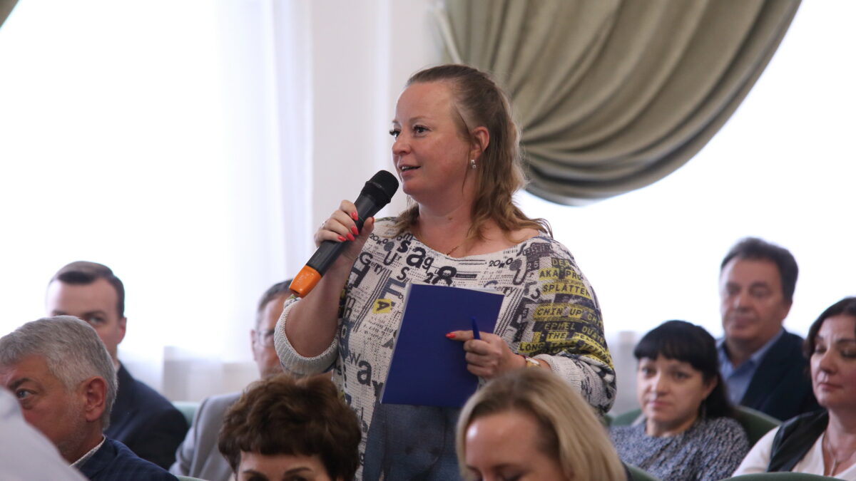 Как привлечь молодежь на село: власти и жители обсудили проблемы и развитие Томского района