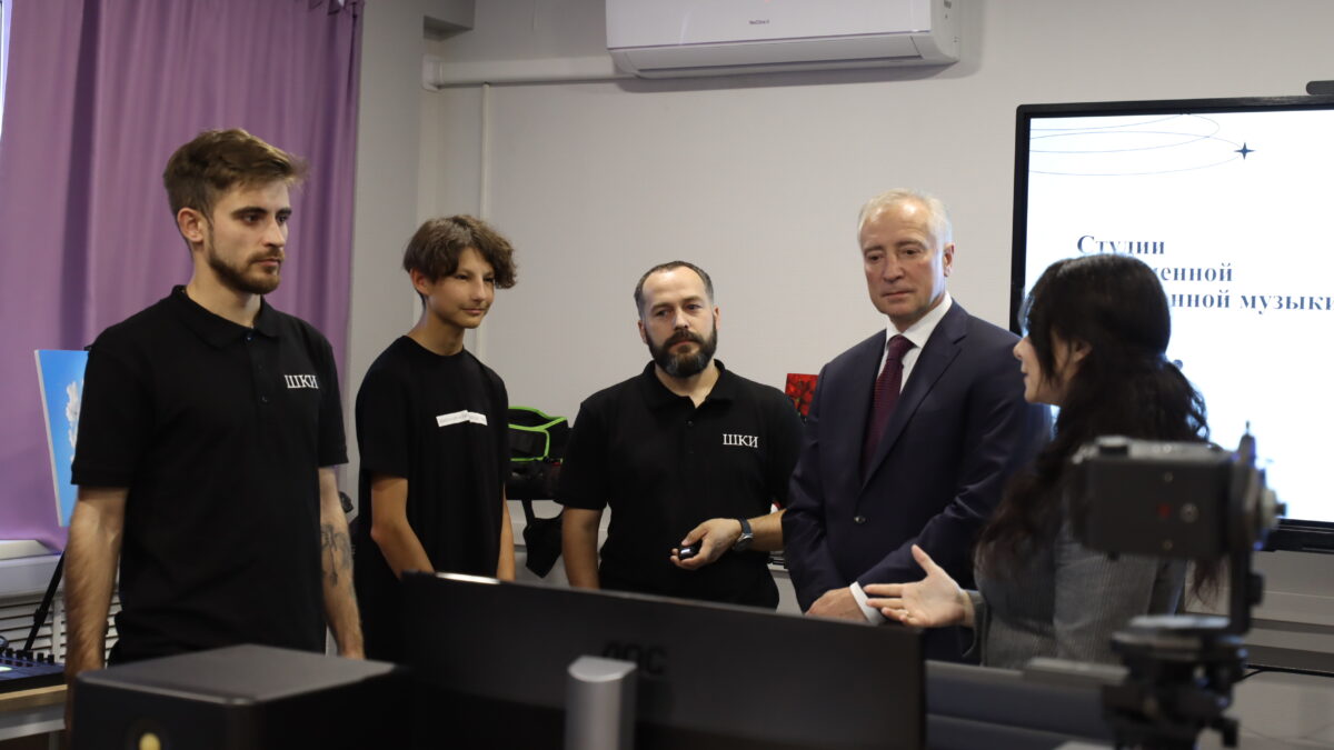 Томские подростки обучатся звукорежиссуре, электронной музыке и VR/AR в Школе креативных индустрий
