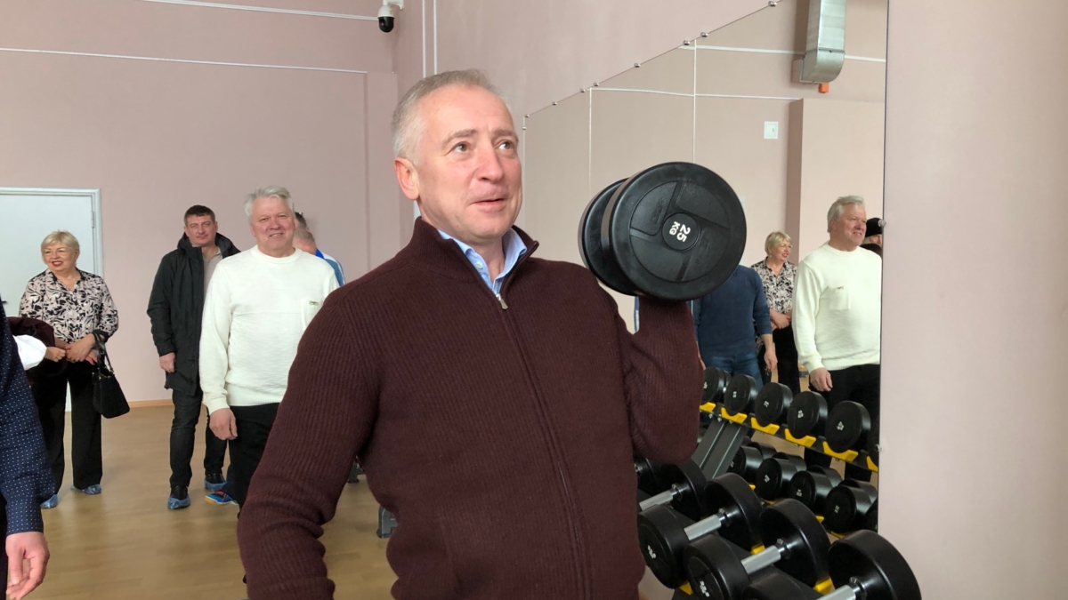 Новый спорткомплекс открылся в селе Молчаново Томской области