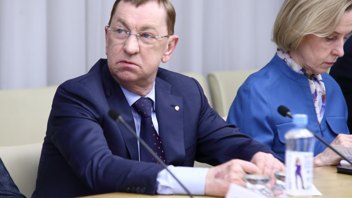 В Томске должны усилить уборку улиц от снега и наледи по поручению губернатора
