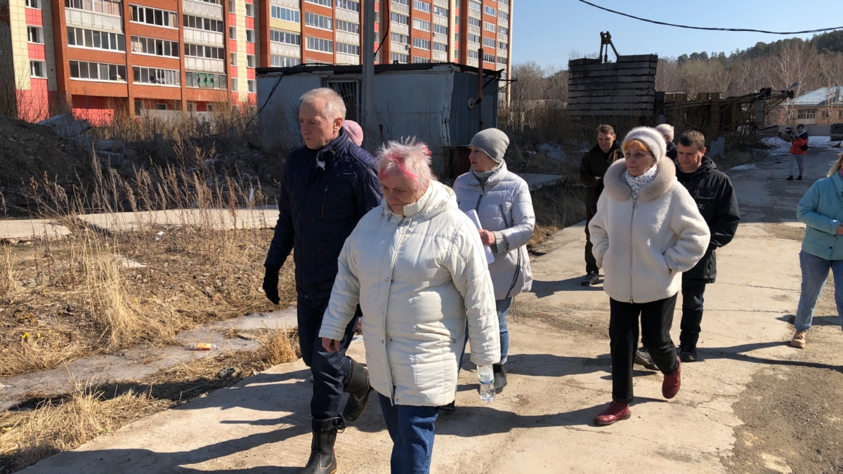 Жители томского микрорайона Степановка обсудили с губернатором проблемы территории