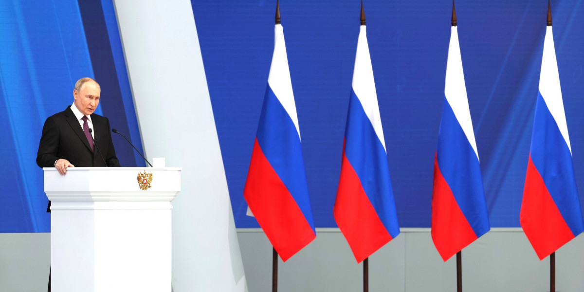 Президент России Владимир Путин объявил о программе «Земский работник культуры» tomsk.gov.ru