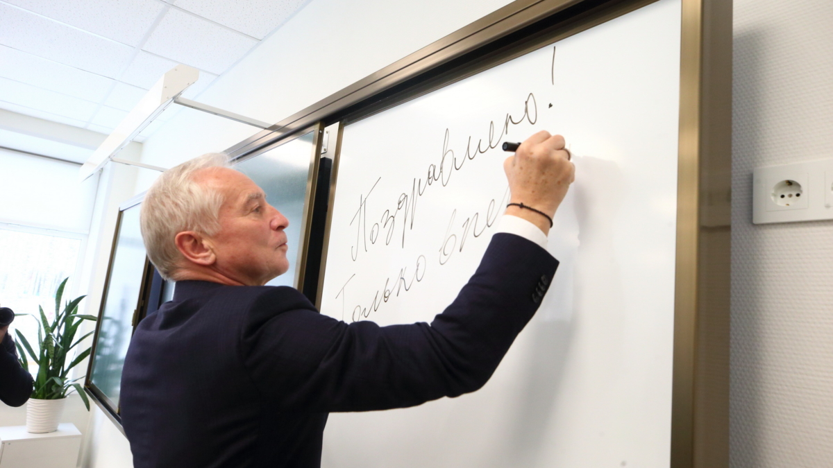 Томский губернатор открыл отремонтированную по нацпроекту школу поселка Улу-Юл tomsk.gov.ru