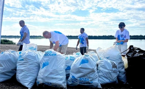 Томские участники всероссийской акции «Вода России» очистили от мусора территории вокруг 75 водоемов Томские участники всероссийской акции «Вода России» очистили от мусора территории вокруг 75 водоемов