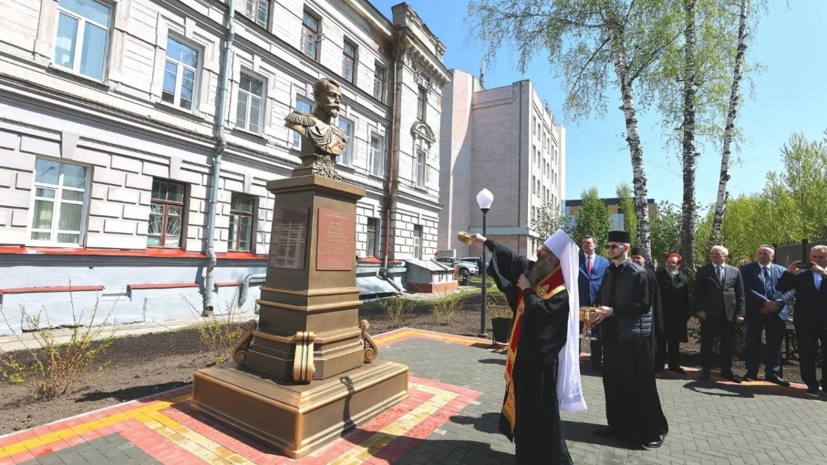 Губернатор Мазур рассказал об открытии в Томске памятника Николаю II max.ru/mazur_70