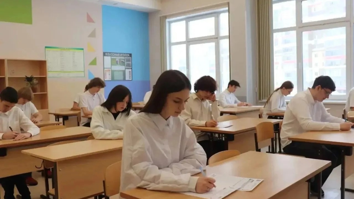 Больше половины выпускников Томской области сдали ЕГЭ на высокие баллы max.ru/mazur_70